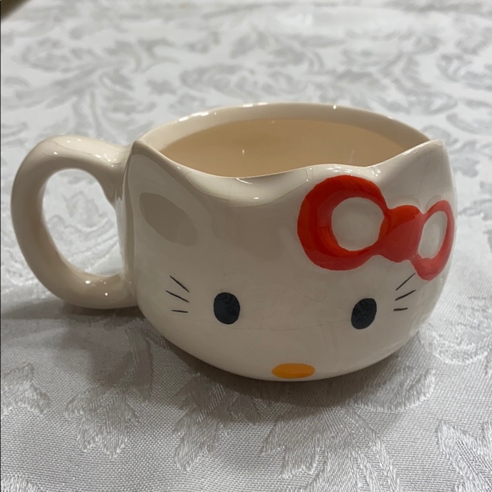 Hello kitty cup